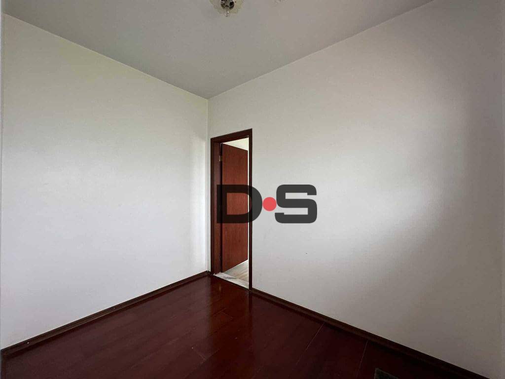 Sobrado à venda com 3 quartos, 254m² - Foto 13