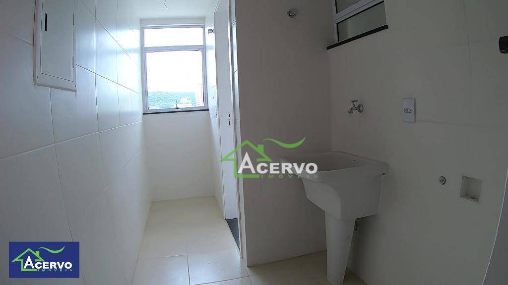 Apartamento à venda com 3 quartos, 187m² - Foto 17