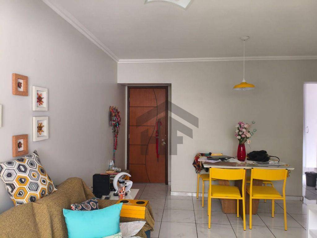 Apartamento, 3 quartos, 77 m² - Foto 2