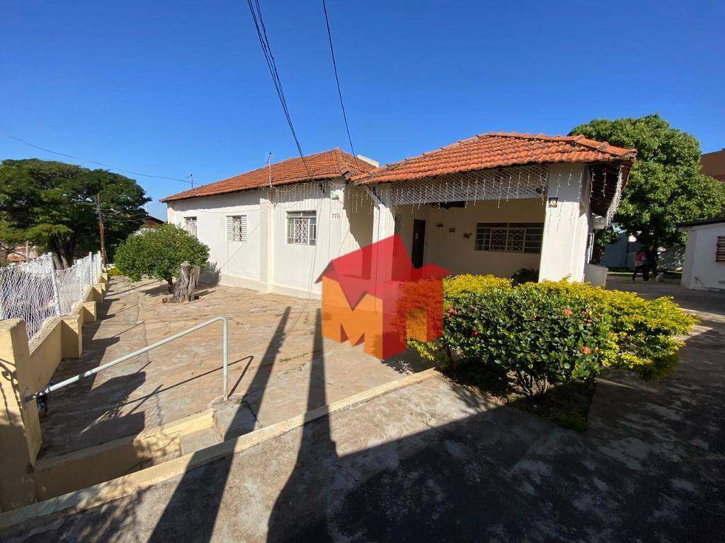 Casa à venda com 5 quartos, 155m² - Foto 19