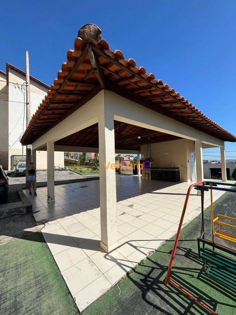 Apartamento à venda com 2 quartos, 45m² - Foto 11