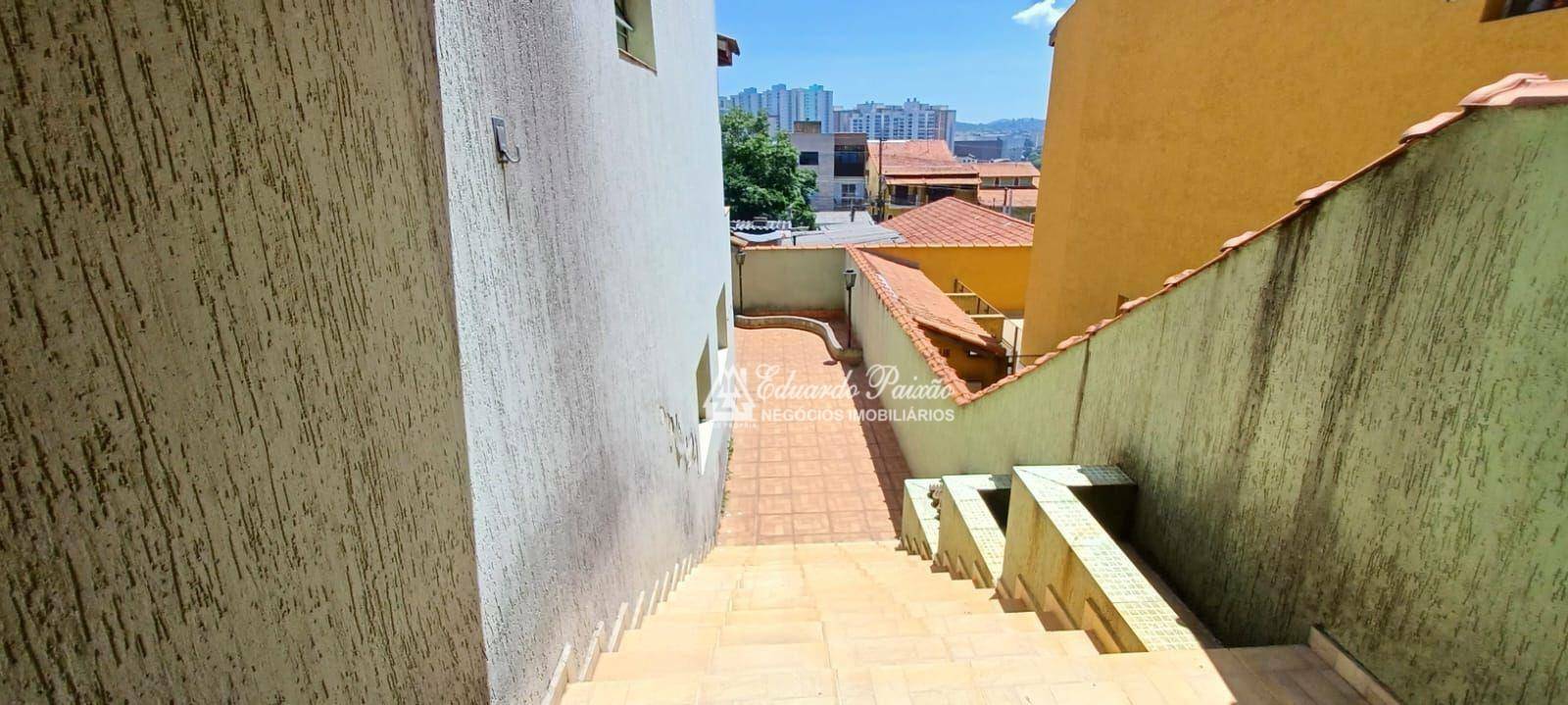 Sobrado à venda com 3 quartos, 239m² - Foto 37