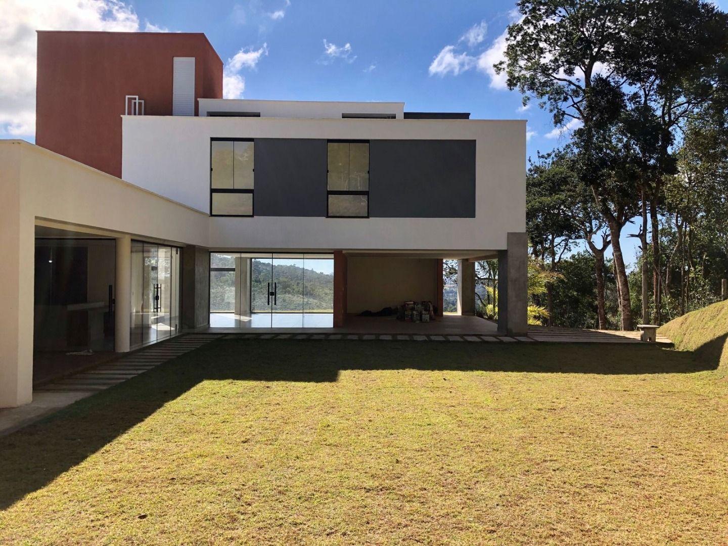 Casa à venda com 3 quartos, 400m² - Foto 4