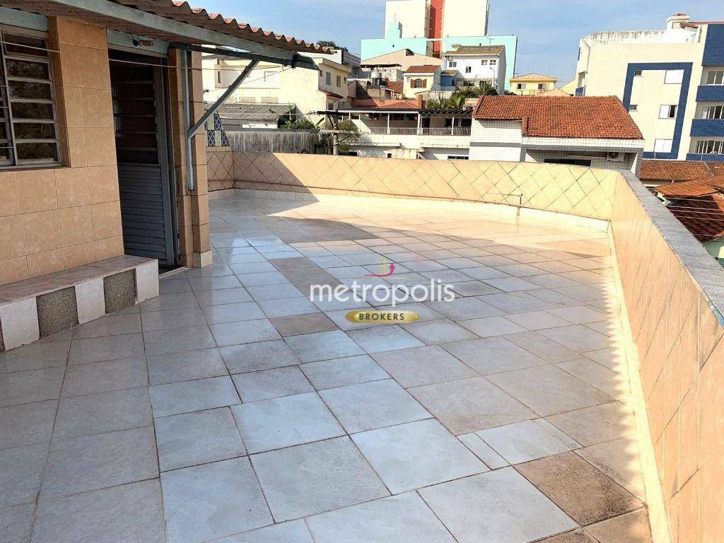 Sobrado à venda com 2 quartos, 290m² - Foto 1