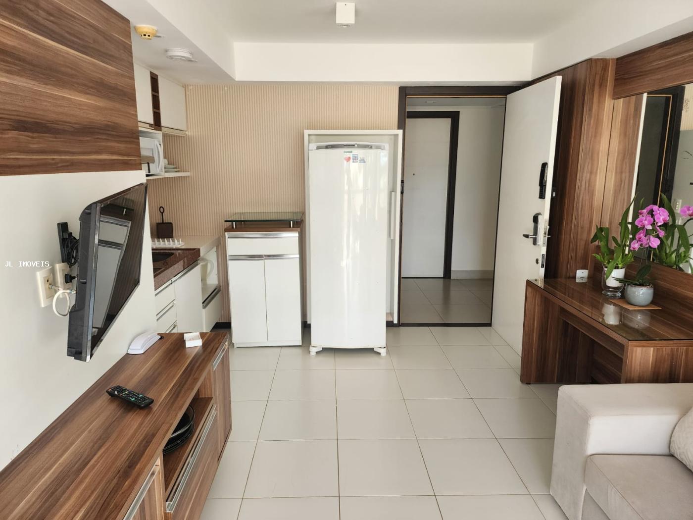 Apartamento à venda com 2 quartos, 63m² - Foto 5