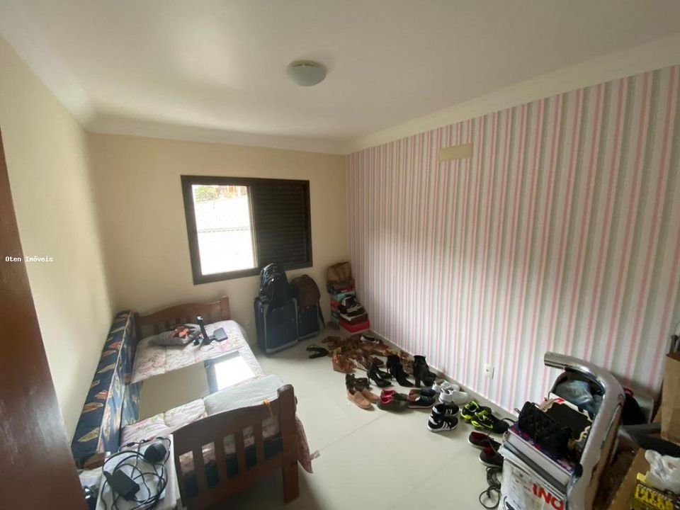 Apartamento à venda com 3 quartos, 96m² - Foto 12