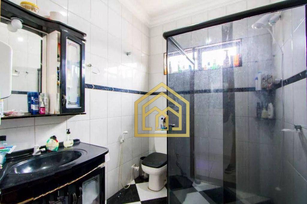 Sobrado à venda com 4 quartos, 224m² - Foto 23