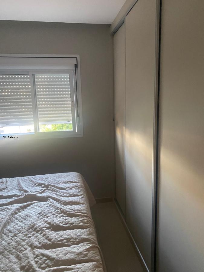 Apartamento à venda com 3 quartos, 135m² - Foto 19