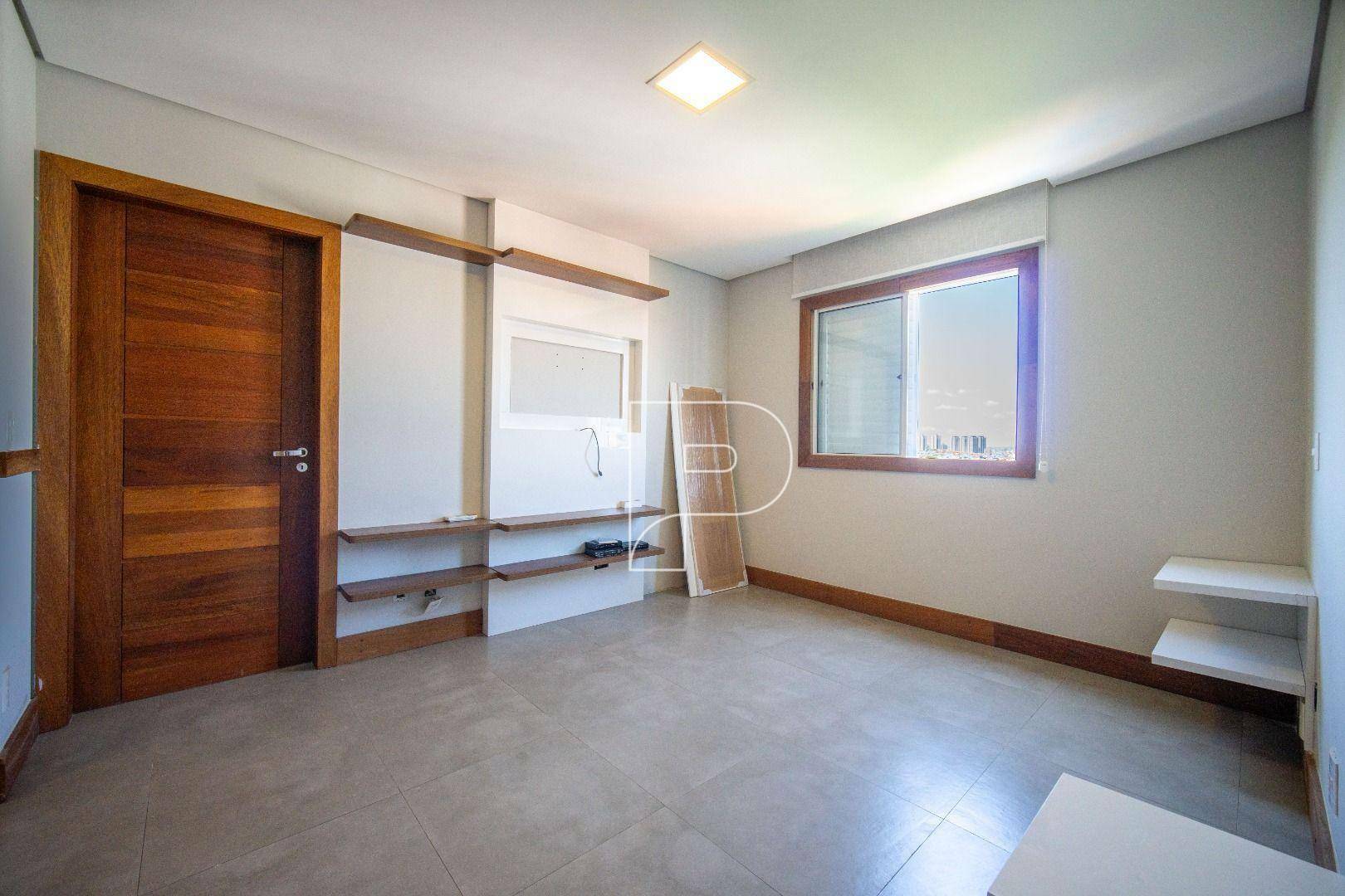 Apartamento à venda com 3 quartos, 200m² - Foto 25