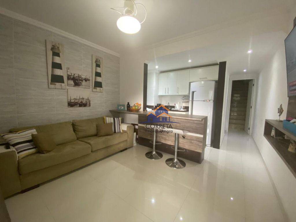 Apartamento à venda com 2 quartos, 70m² - Foto 2