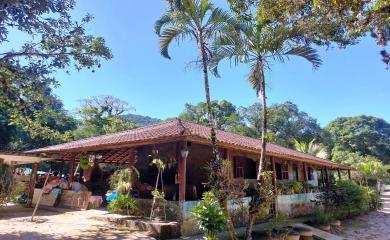 Fazenda à venda com 3 quartos, 160000m² - Foto 2