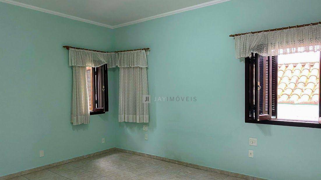 Sobrado à venda com 3 quartos, 220m² - Foto 17