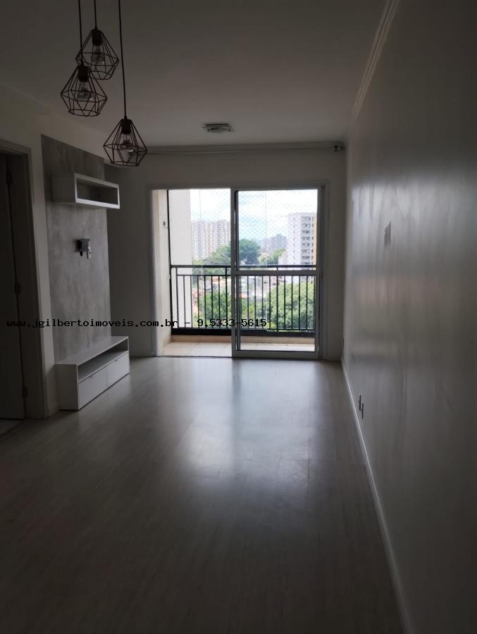 Apartamento à venda com 3 quartos, 63m² - Foto 18