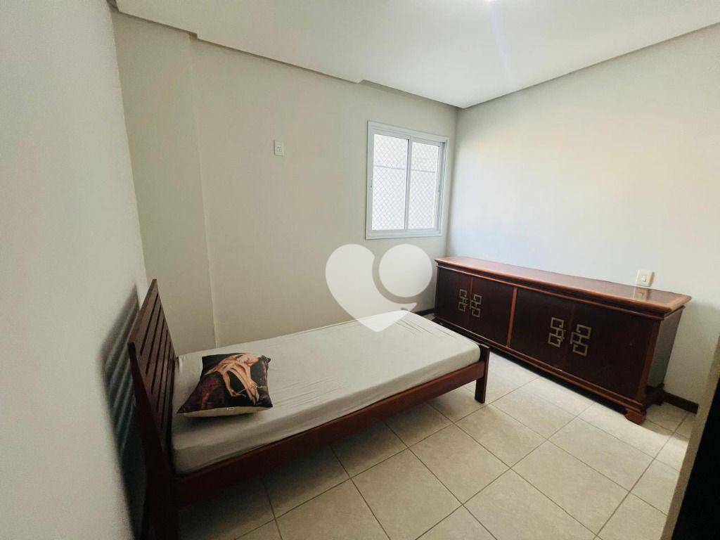 Apartamento para alugar com 3 quartos, 110m² - Foto 8