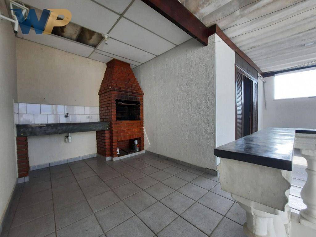 Casa à venda com 5 quartos, 180m² - Foto 18