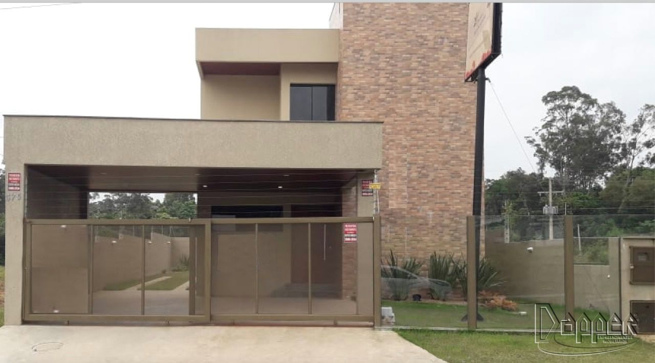 Casa à venda com 2 quartos, 230m² - Foto 1