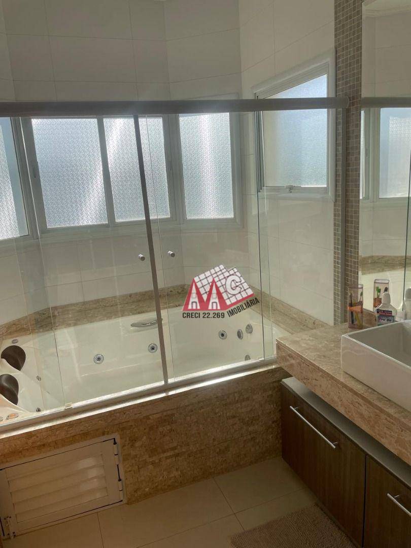 Sobrado à venda com 3 quartos, 234m² - Foto 42