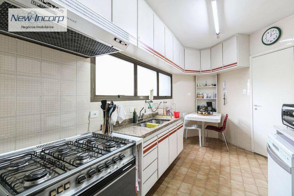 Apartamento à venda com 4 quartos, 173m² - Foto 16