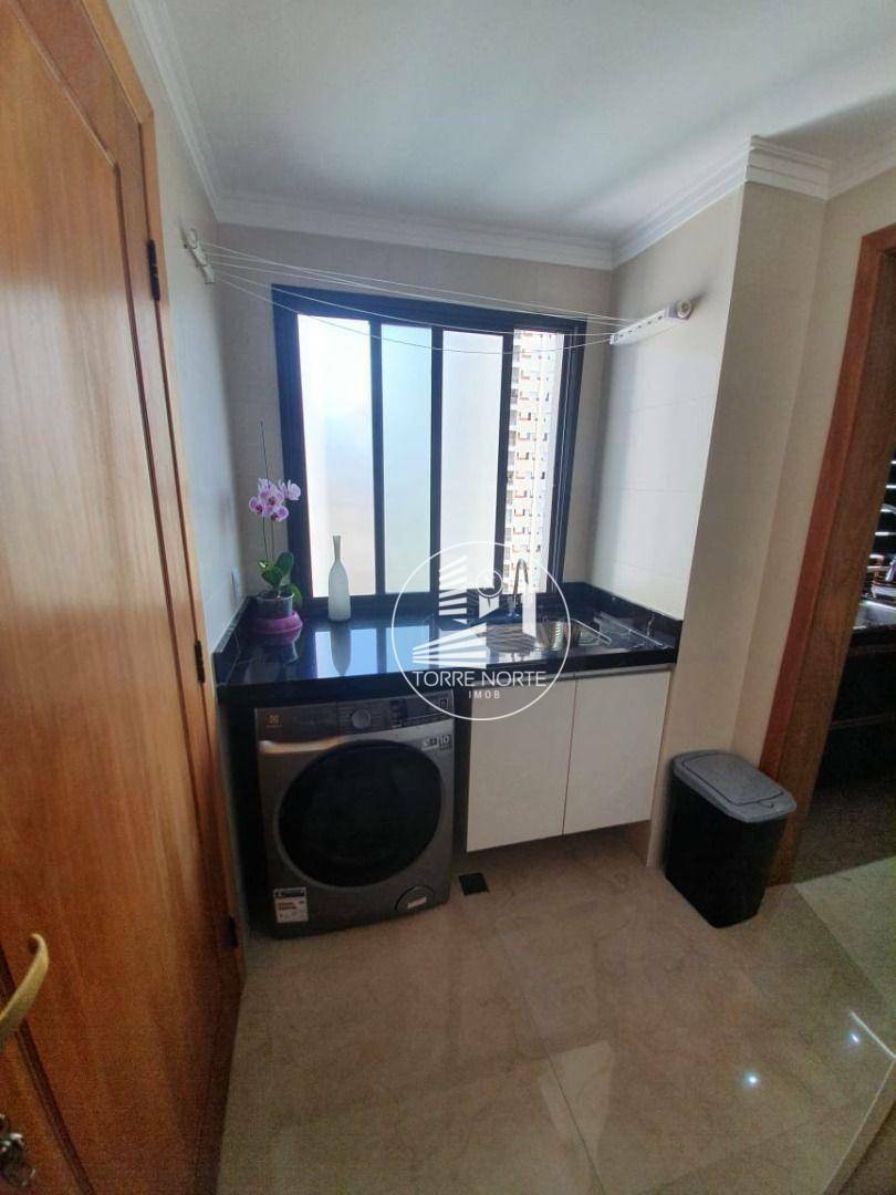 Apartamento à venda com 3 quartos, 110m² - Foto 7