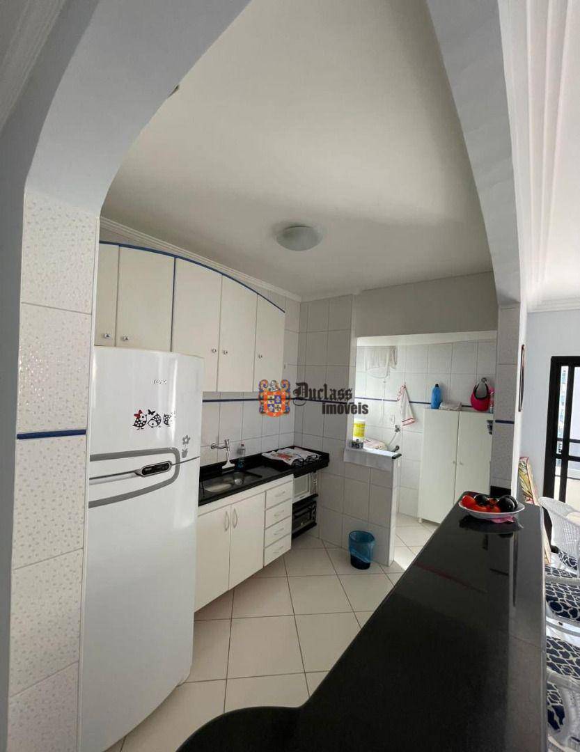 Apartamento à venda com 2 quartos, 70m² - Foto 16