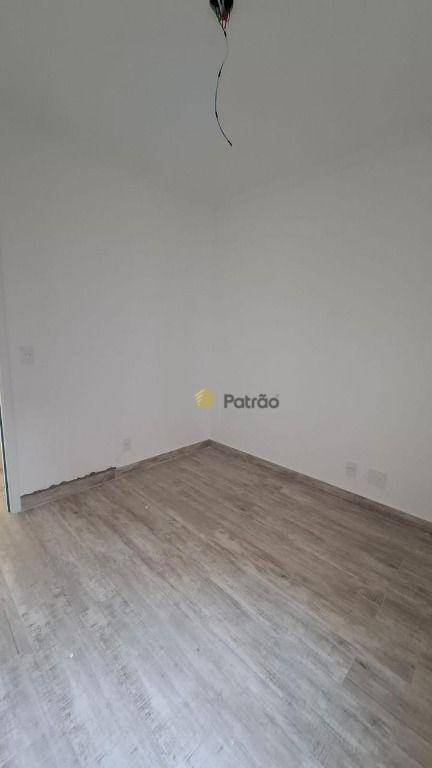 Apartamento à venda com 2 quartos, 69m² - Foto 15