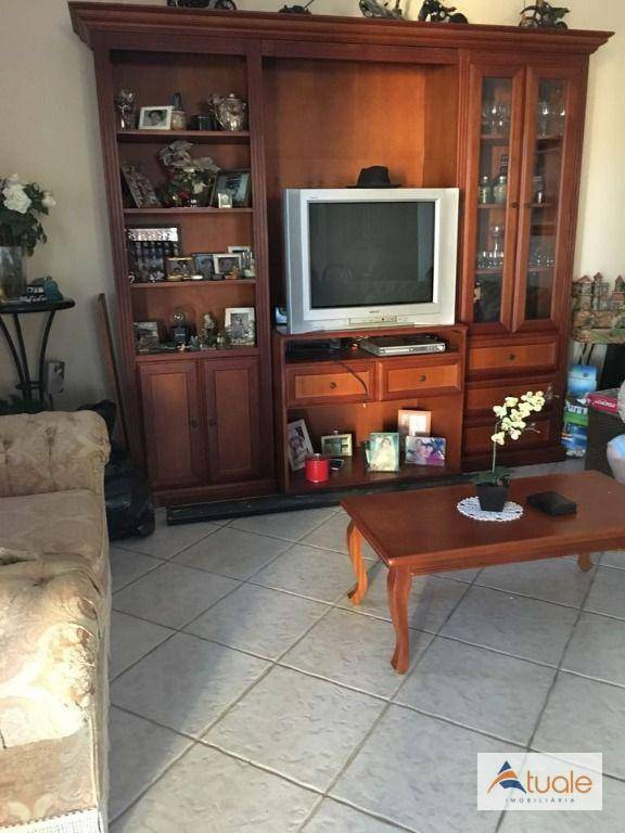 Chácara à venda com 3 quartos, 150m² - Foto 2