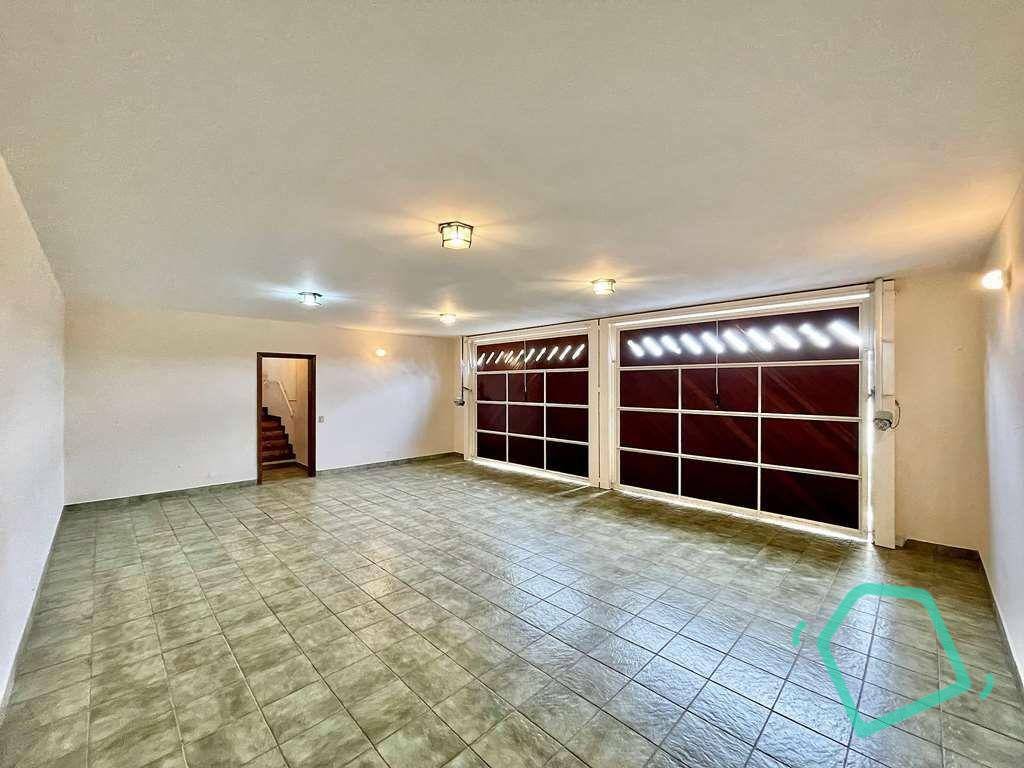 Casa de Condomínio à venda com 4 quartos, 356m² - Foto 8