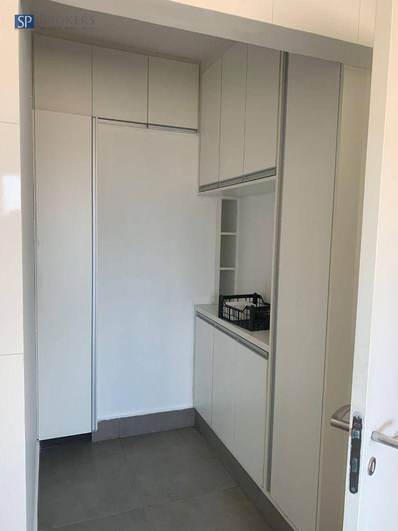 Apartamento à venda com 4 quartos, 186m² - Foto 4