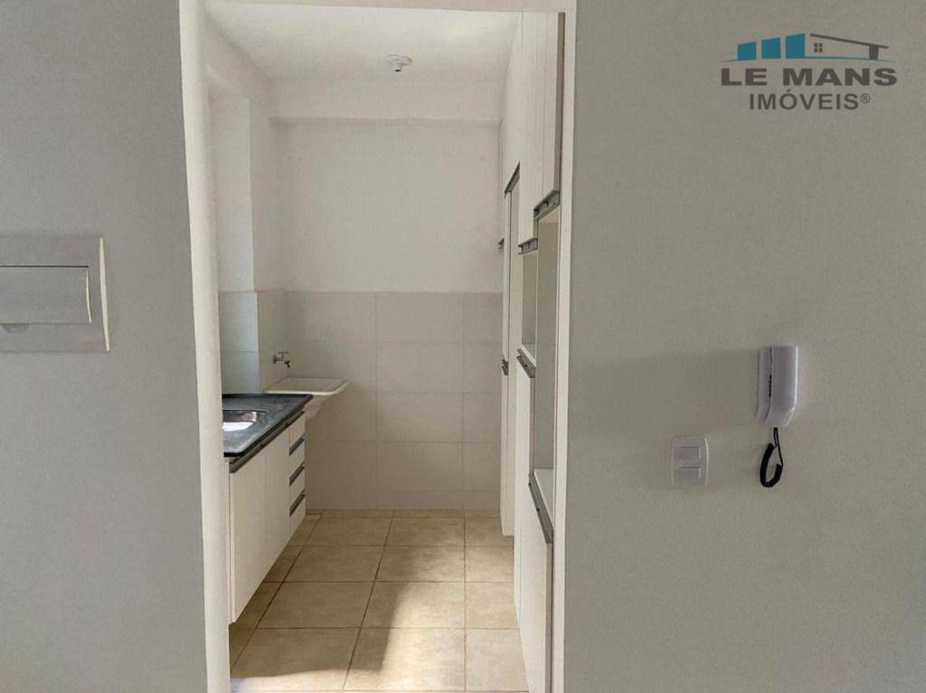 Apartamento para alugar com 2 quartos, 45m² - Foto 2