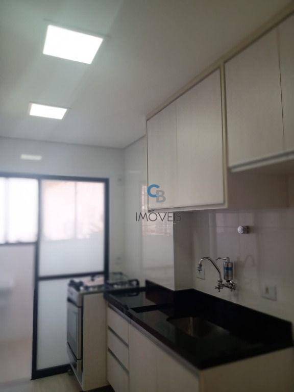 Apartamento à venda com 2 quartos, 67m² - Foto 32