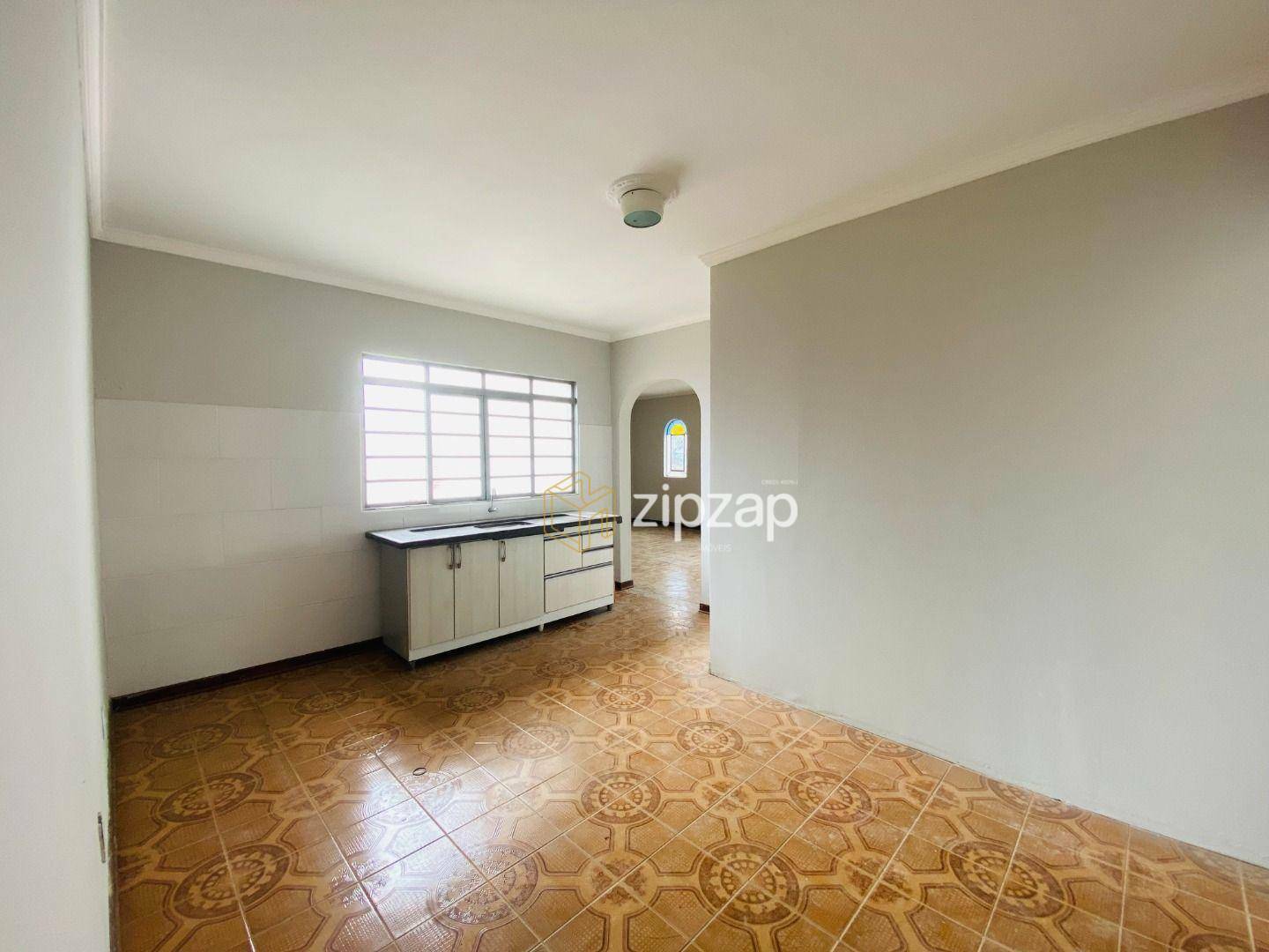 Casa para alugar com 3 quartos, 140m² - Foto 6