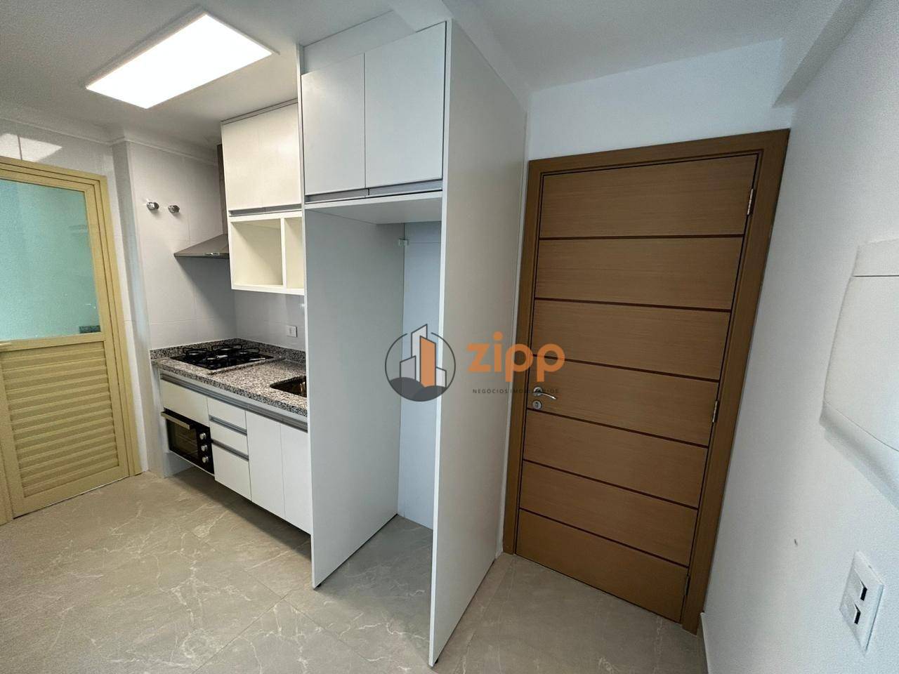 Apartamento à venda com 2 quartos, 66m² - Foto 4