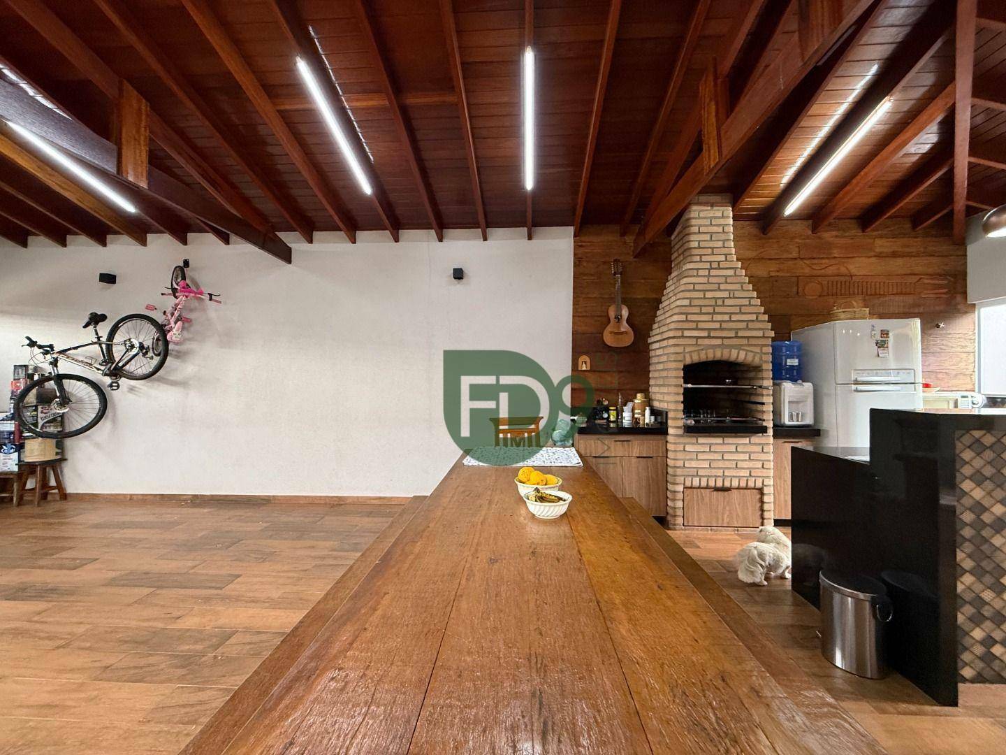 Casa à venda com 3 quartos, 225m² - Foto 57