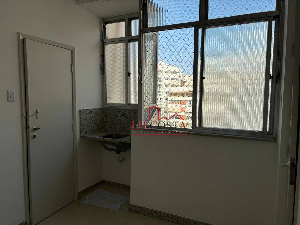 Apartamento à venda com 1 quarto, 42m² - Foto 12