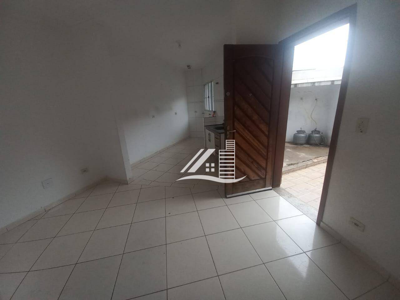 Casa para alugar com 2 quartos, 60M2 - Foto 5