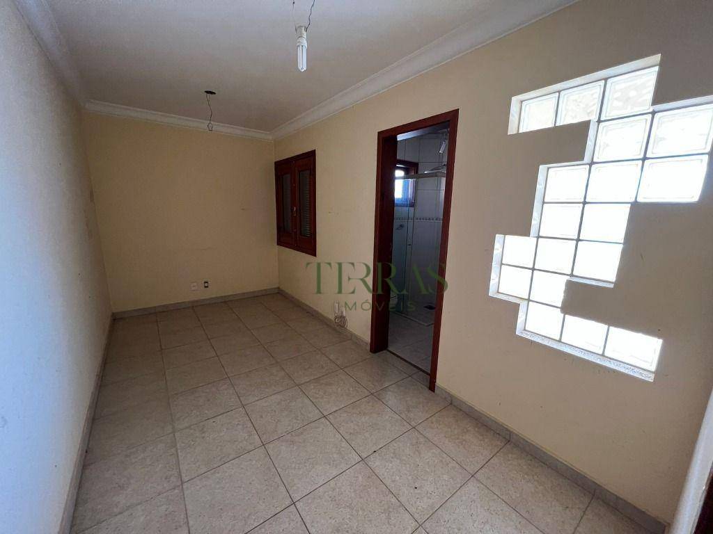 Casa de Condomínio à venda com 4 quartos, 186m² - Foto 18