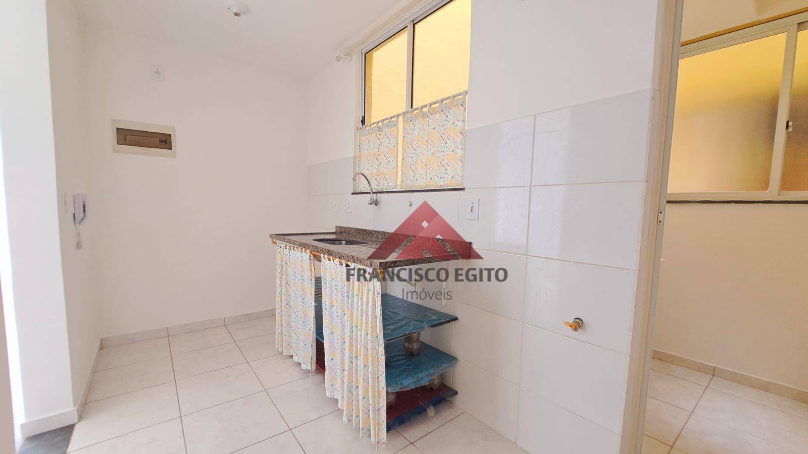 Apartamento para alugar com 2 quartos, 55m² - Foto 12