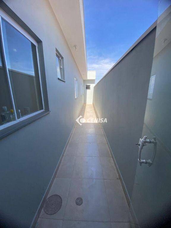 Casa à venda com 3 quartos, 106m² - Foto 7