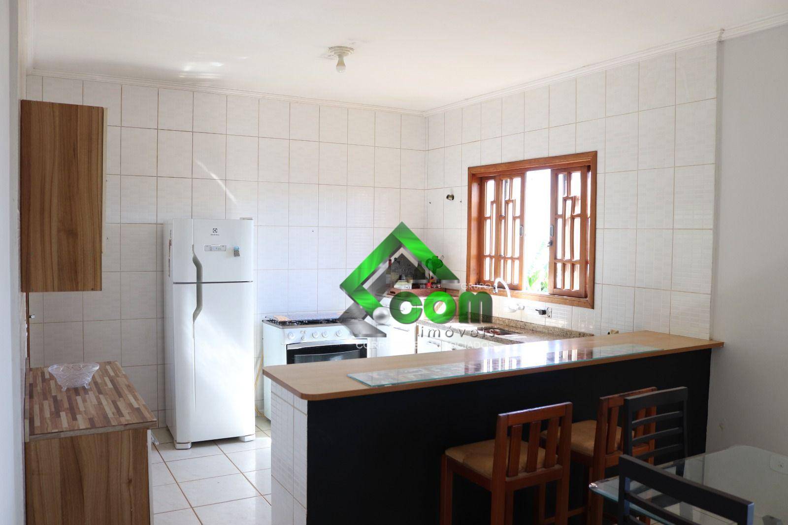 Casa de Condomínio à venda com 2 quartos, 150m² - Foto 3