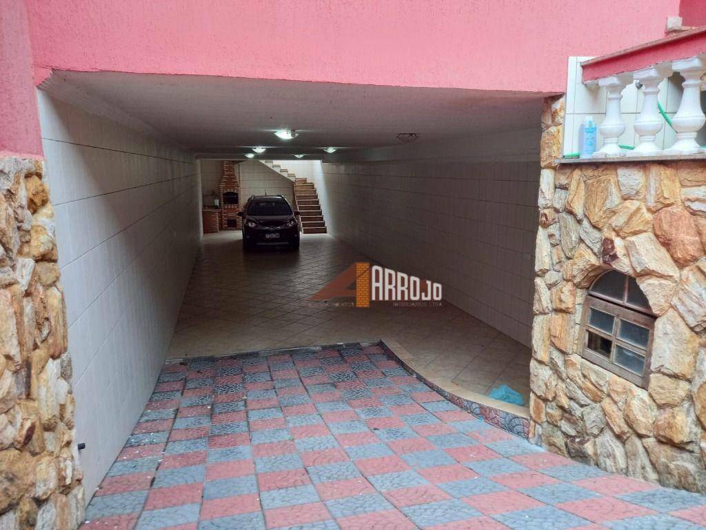 Sobrado à venda com 4 quartos, 228m² - Foto 12