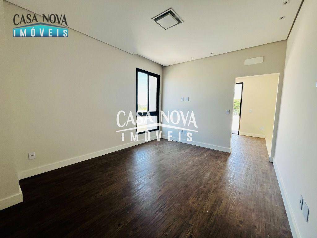 Casa de Condomínio à venda com 4 quartos, 370m² - Foto 31