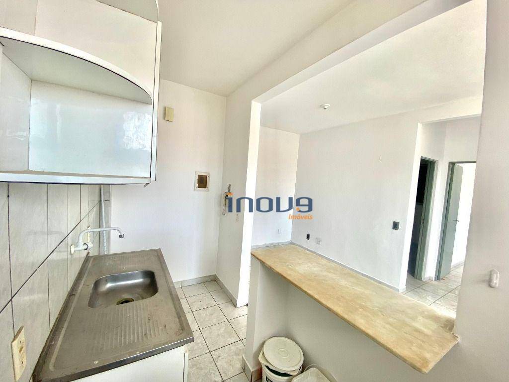 Apartamento para alugar com 2 quartos, 45m² - Foto 11