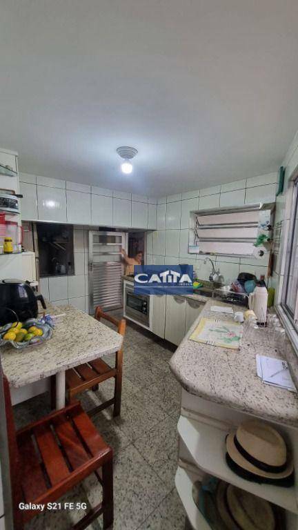 Sobrado à venda com 7 quartos, 150m² - Foto 10