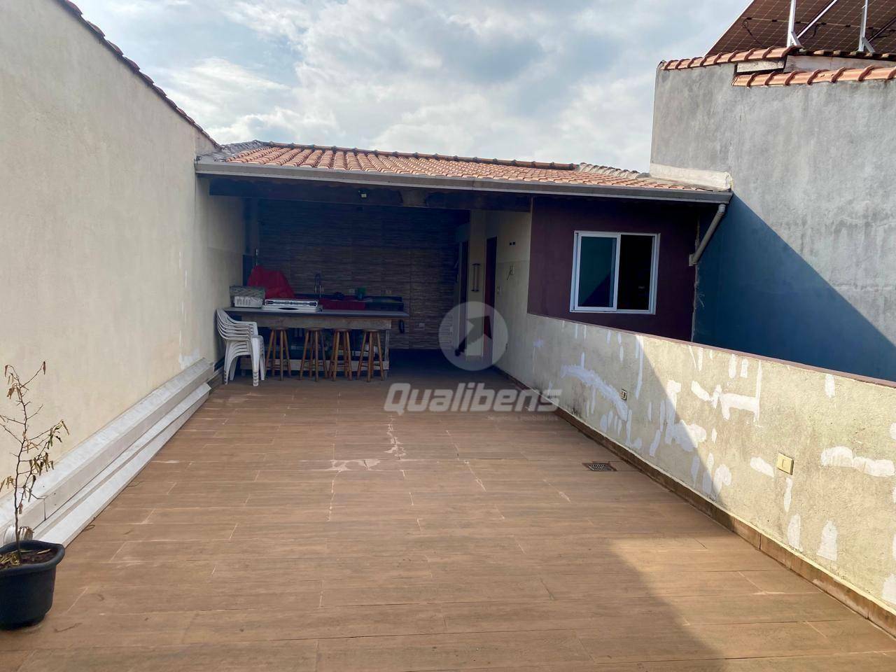 Casa à venda com 2 quartos, 225m² - Foto 10