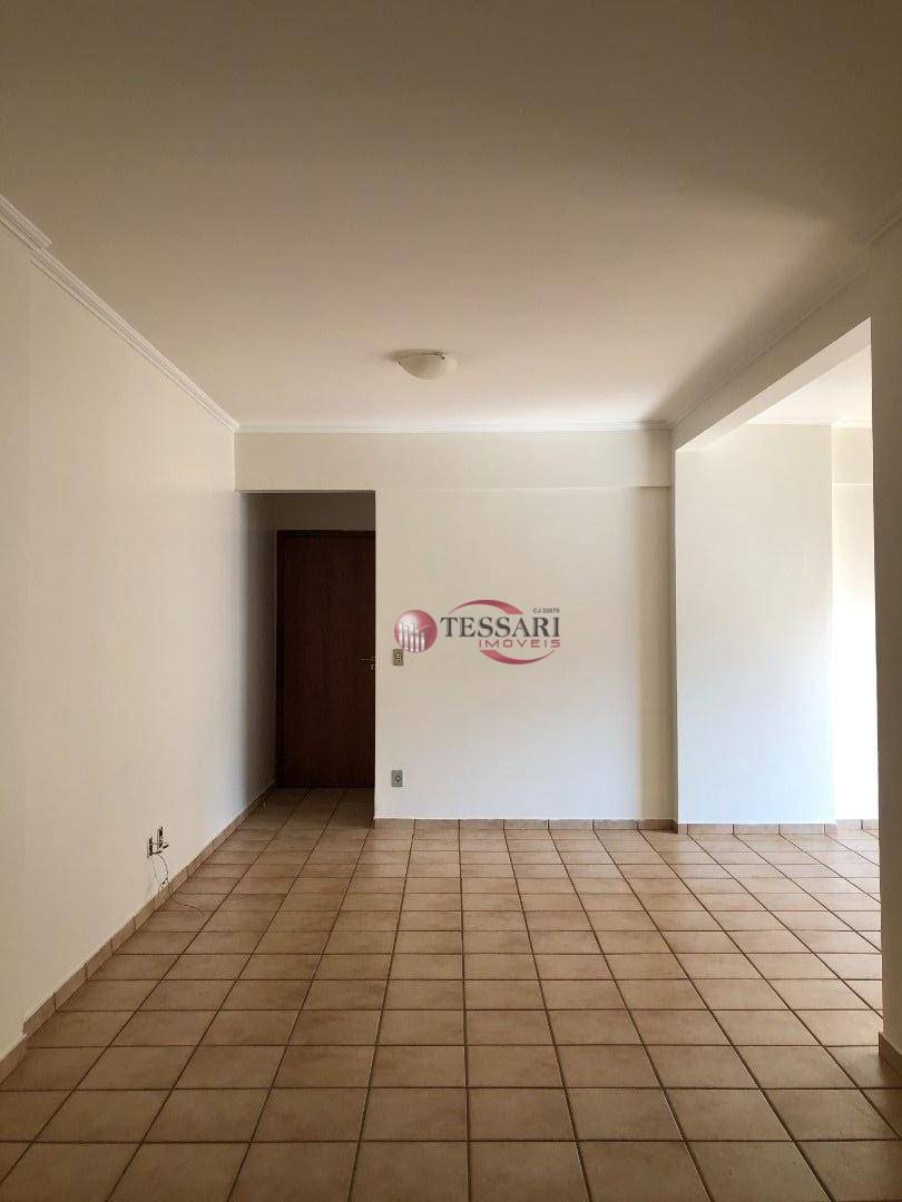 Apartamento à venda com 3 quartos, 125m² - Foto 3