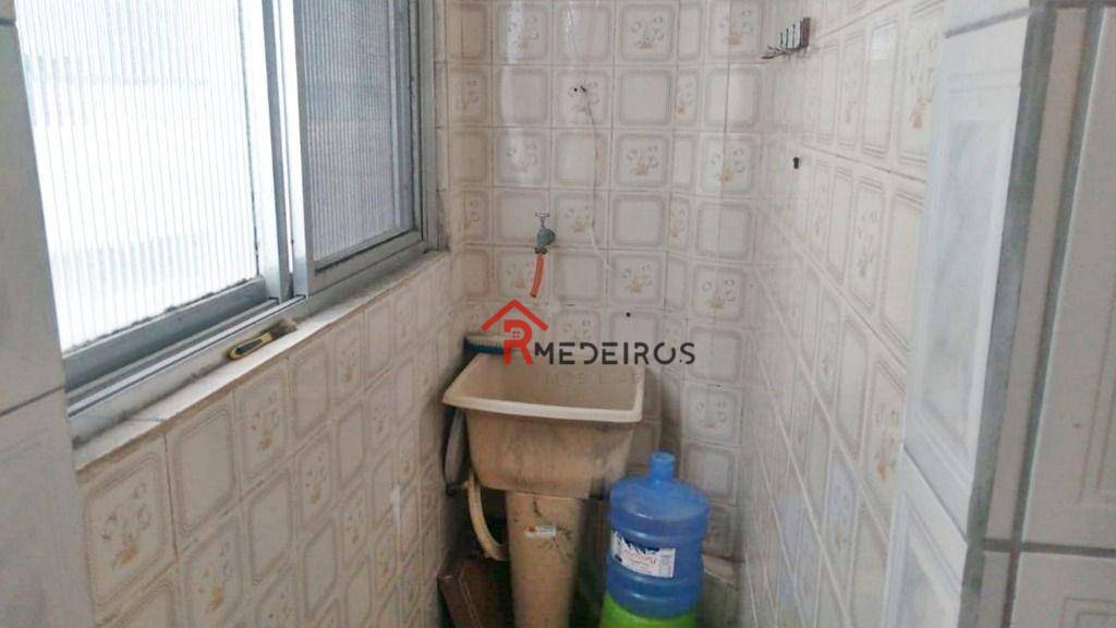 Apartamento à venda com 1 quarto, 42m² - Foto 12