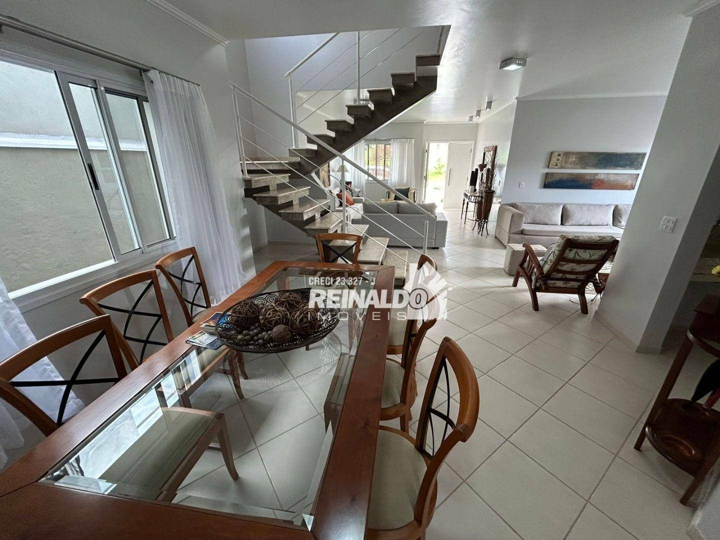 Casa de Condomínio à venda com 4 quartos, 287m² - Foto 4