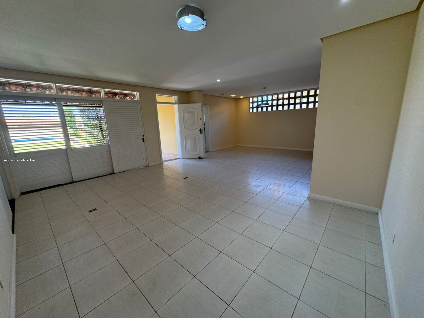Casa à venda com 4 quartos, 600m² - Foto 25