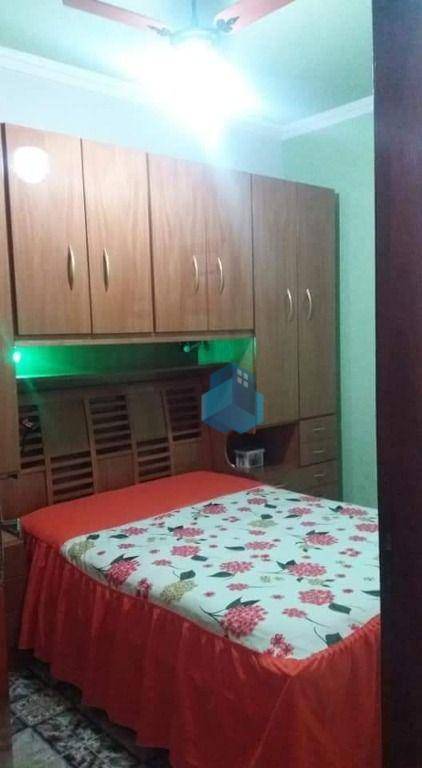 Casa à venda com 2 quartos, 75m² - Foto 7