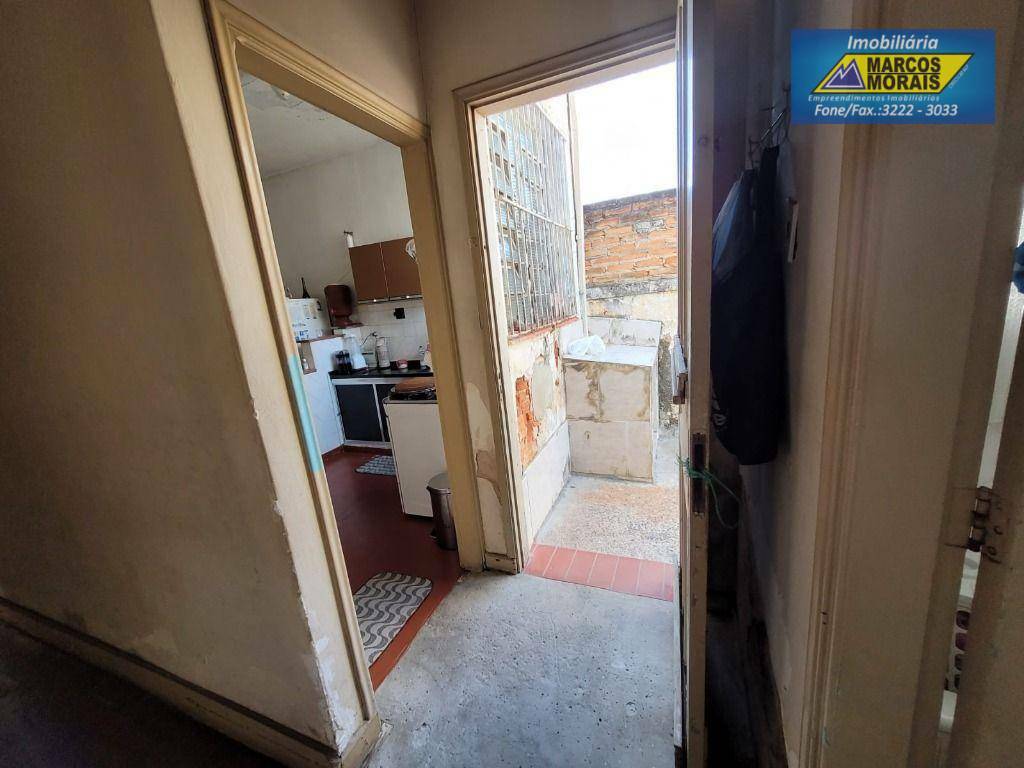 Casa à venda com 2 quartos, 164m² - Foto 16